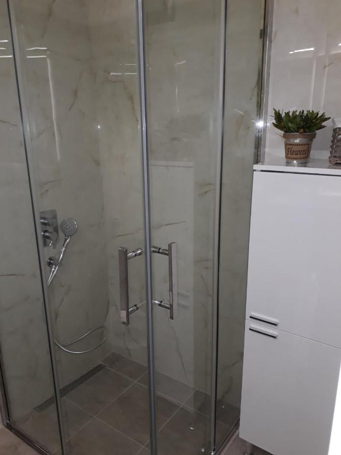 Seahaven Apartment Petrovac Екстериор снимка