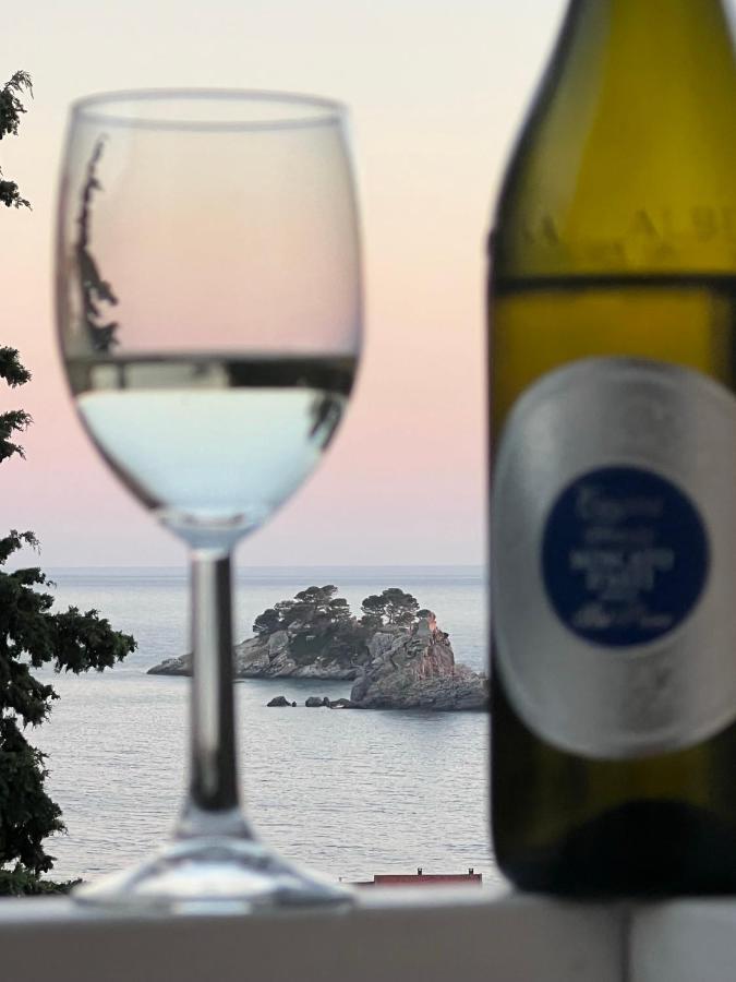 Seahaven Apartment Petrovac Екстериор снимка