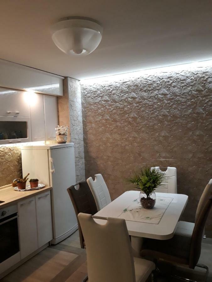 Seahaven Apartment Petrovac Екстериор снимка